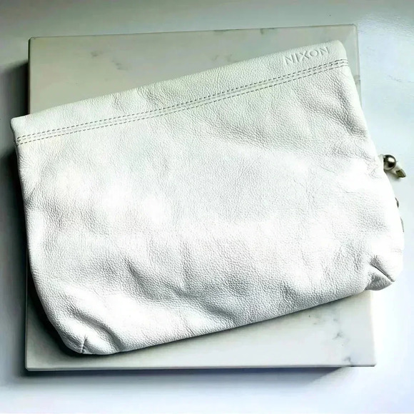Nixon Leather White and Silver Foldable Clutch - Picture 2 of 6